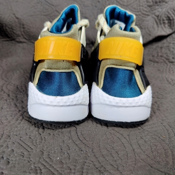 Nike Air Huarache Run Low Light Stone Marina Sneakers Big Kids Shoes Size 6.5Y - Picture 7 of 9
